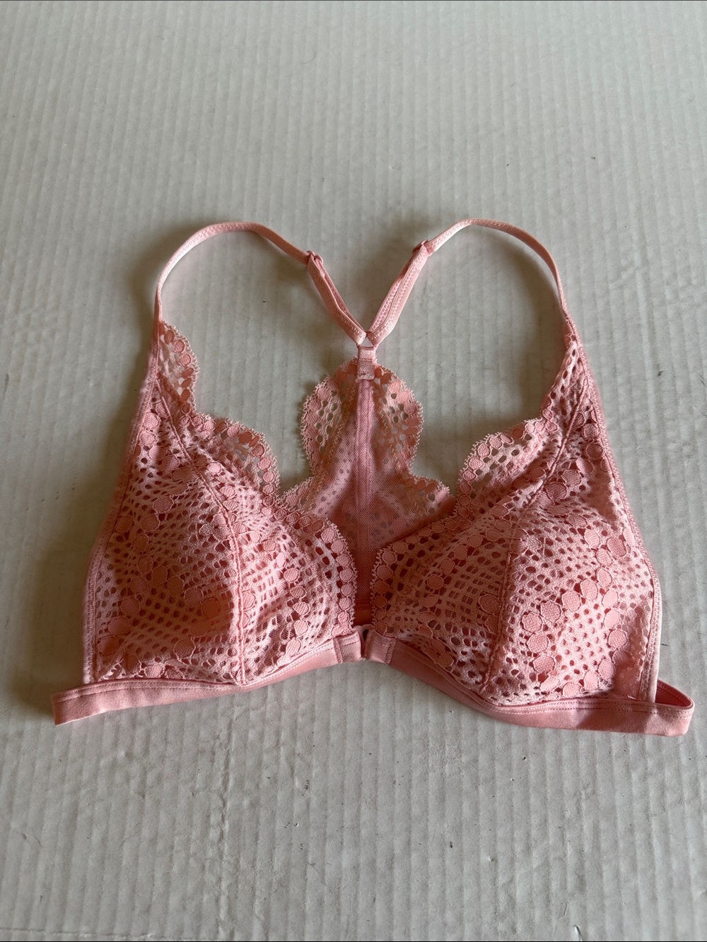 NWOT Victoria’s Secret Peachy Pink Racerback Bralette